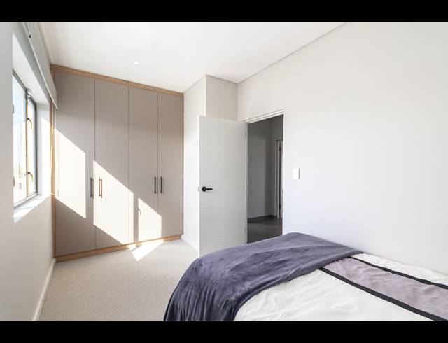 4 BEDROOM FREEHOLD FOR SALE IN SANDOWN